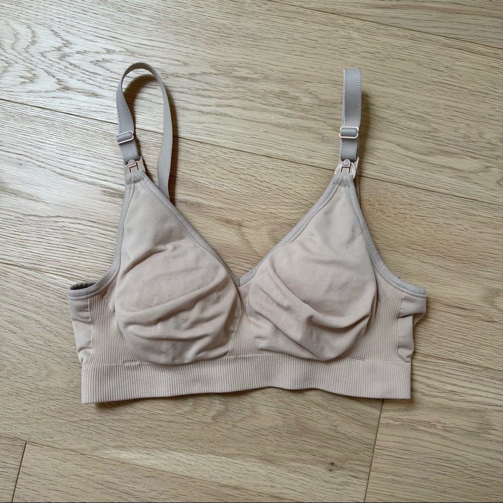 Bravado Nursing Bra. Size Small. Removeable cups. Gently Used. Great condition.